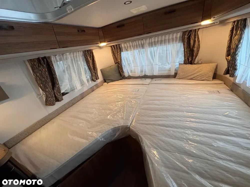 Hymer-Eriba Touring 542 - 21