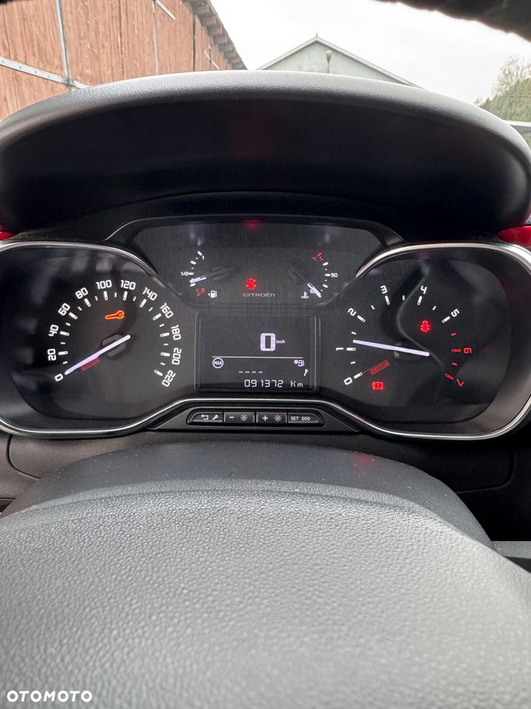 Citroën C3 1.2 PureTech Shine S&S - 4