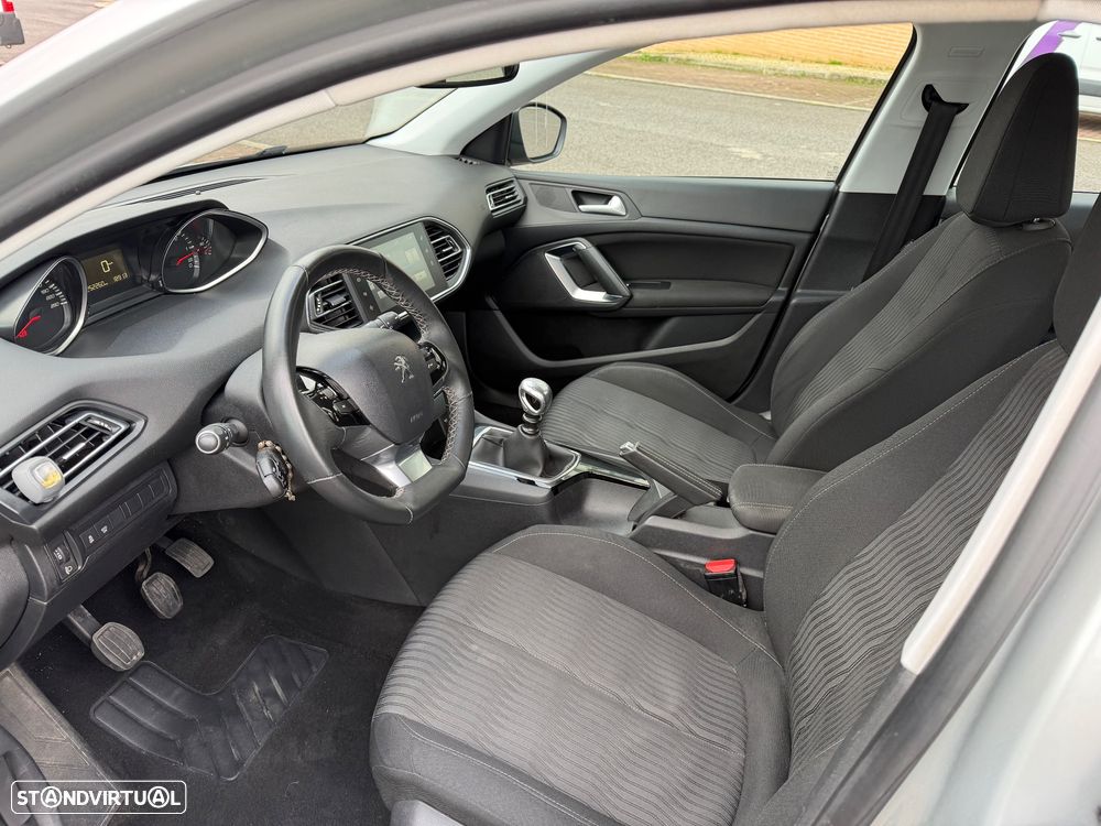 Peugeot 308 SW 1.6 BlueHDi Active - 11