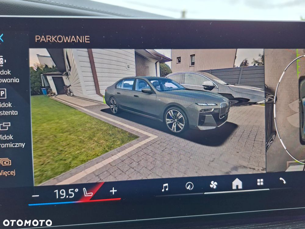 BMW Seria 7 - 23