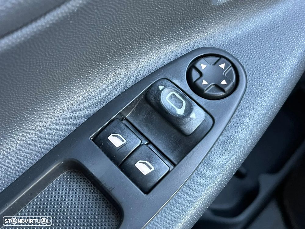 Peugeot Expert L1H1 2.0 HDi 120cv - 7