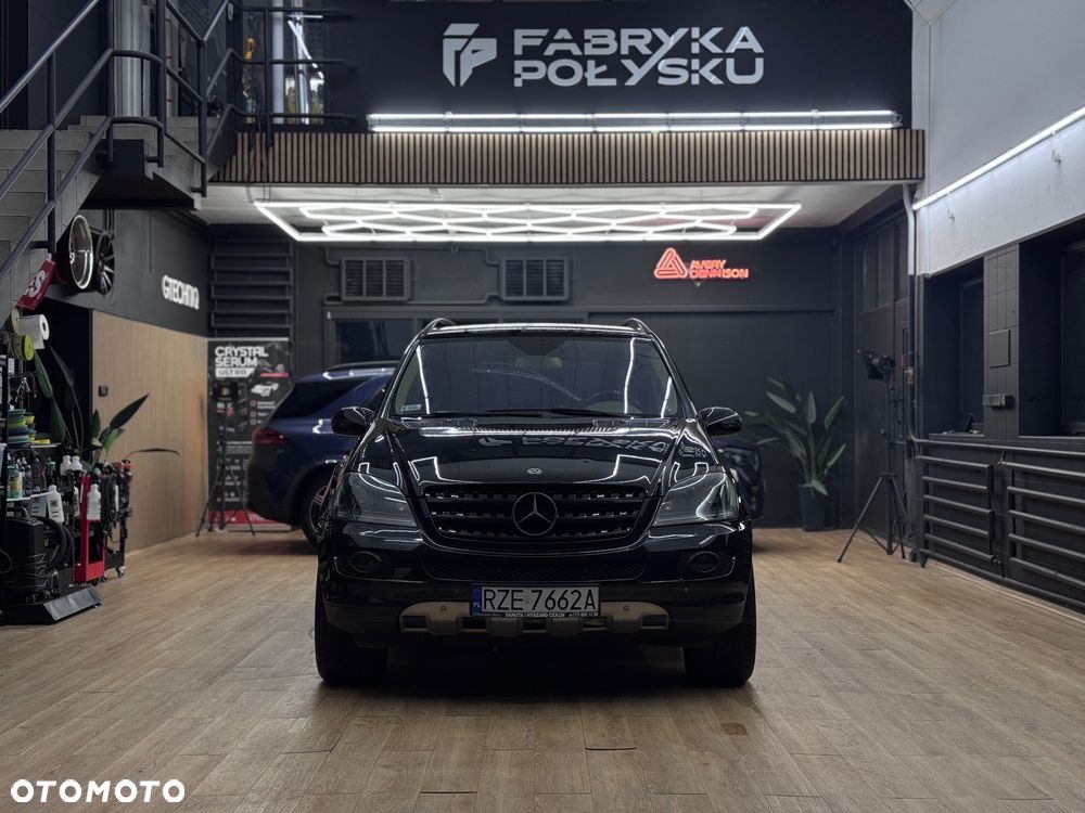 Mercedes-Benz ML - 31