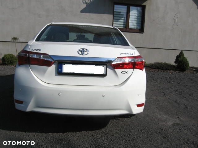 Toyota Corolla 1.6 Active EU6 - 7