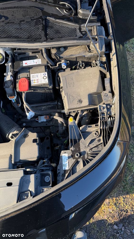 Opel Astra 1.2 Turbo GS Line - 21