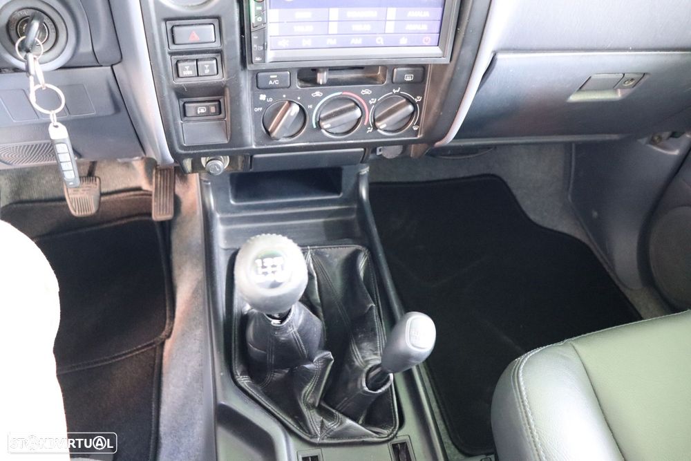 Toyota Land Cruiser 3.0 TD ABS+TA - 17