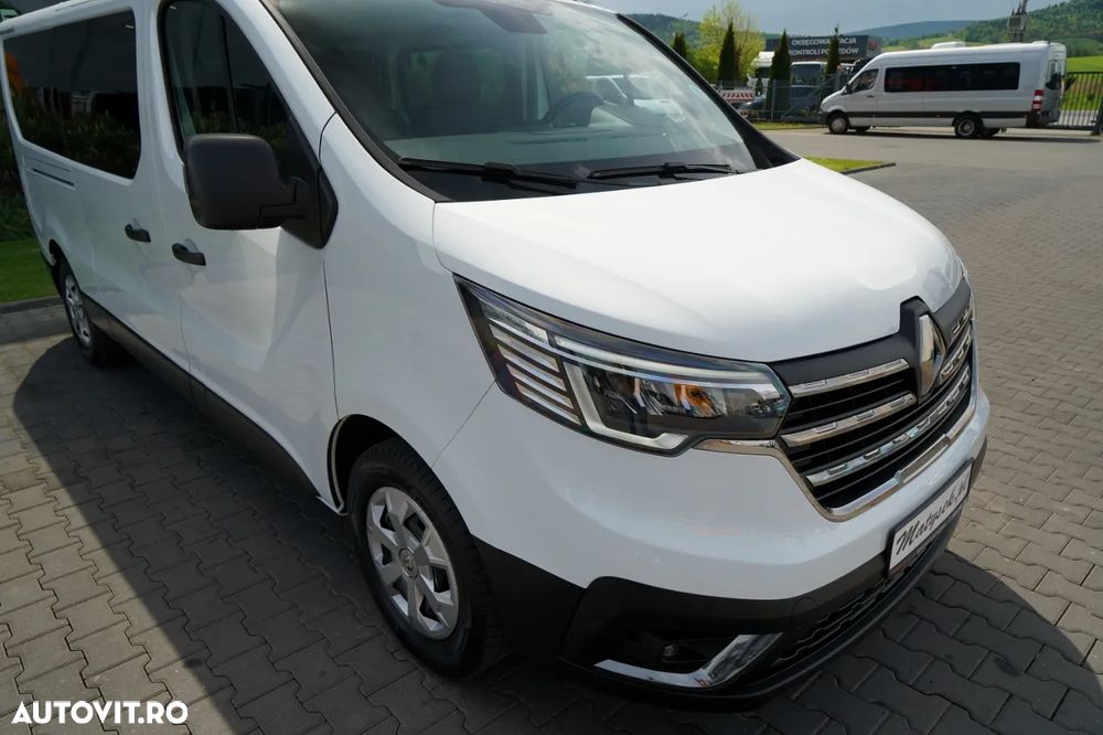 Renault TRAFIC III / AUTOBUS / 9 LOCURI / PRIMUL PROPRIETAR / DEALER POLONESE / 2022 / - 9