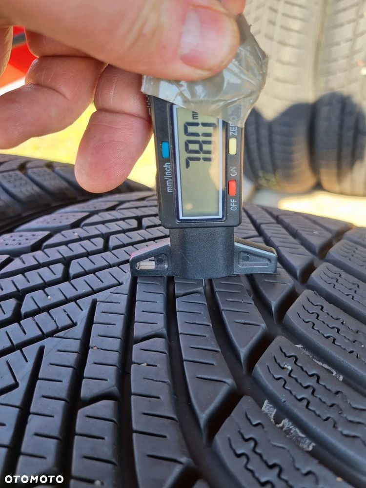 OPONY PIRELLI POWERGY WINTER 235/45R18 98V XL 2024r.8.5/7,8mm super stan - 8