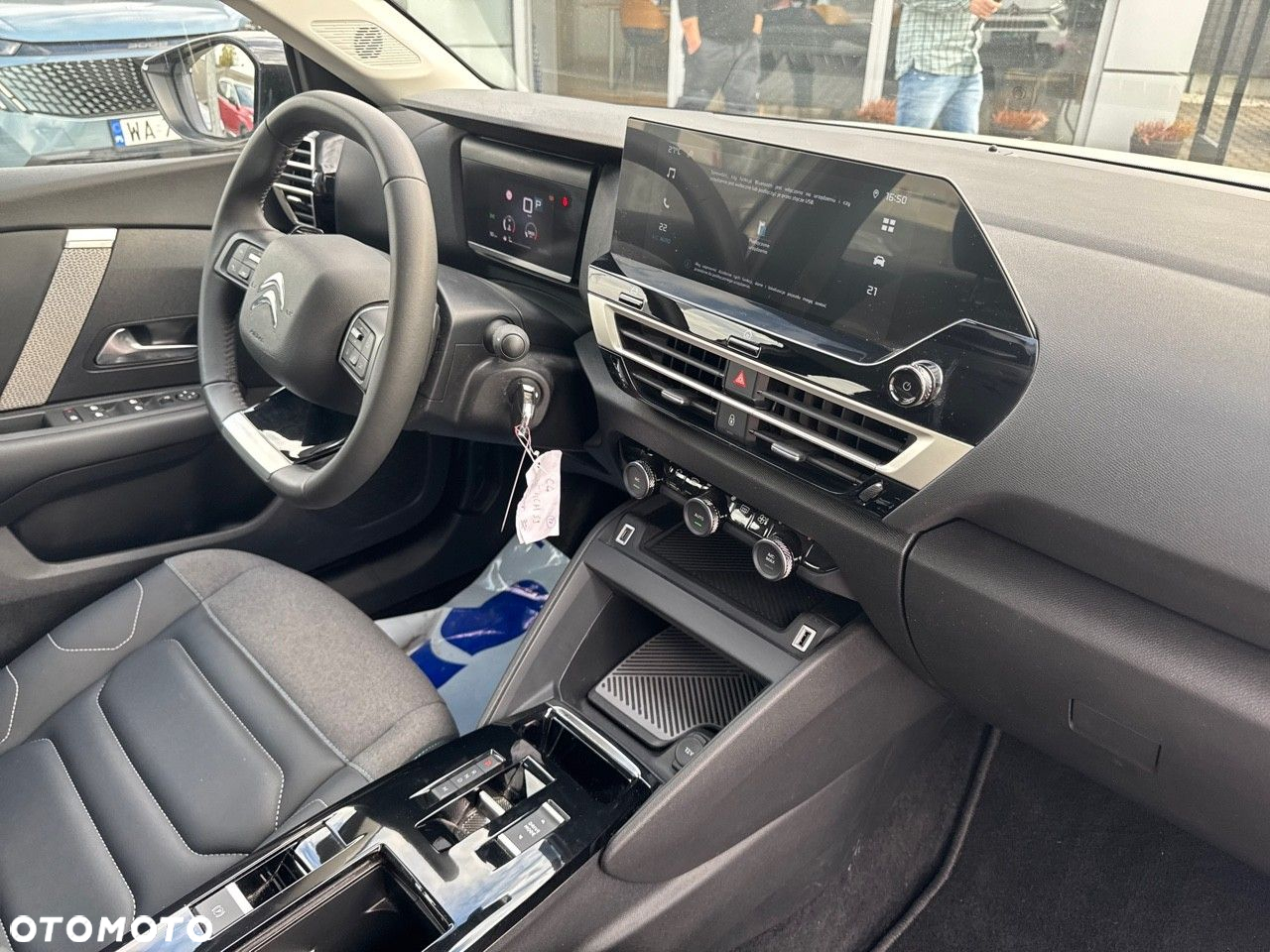 Citroën C4 1.2 PureTech Plus S&S EAT8 - 22