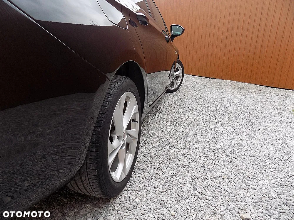 Opel Astra 1.4 Turbo Sports Tourer Innovation - 26