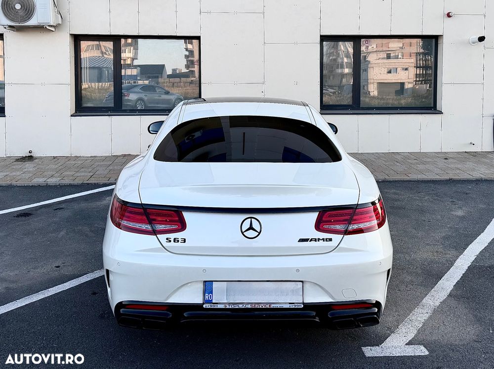 Mercedes-Benz S 63 AMG - 12