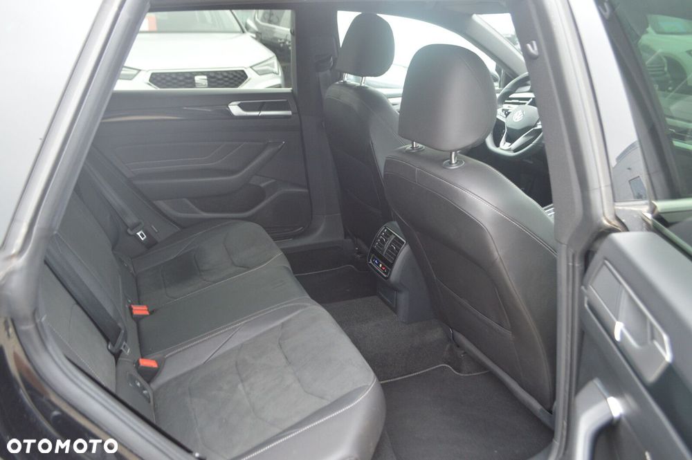 Volkswagen Arteon 2.0 TDI 4Motion R-Line DSG - 31