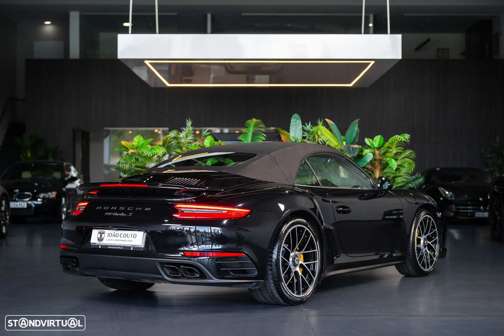 Porsche 911 (991) Turbo S Cabriolet - 11