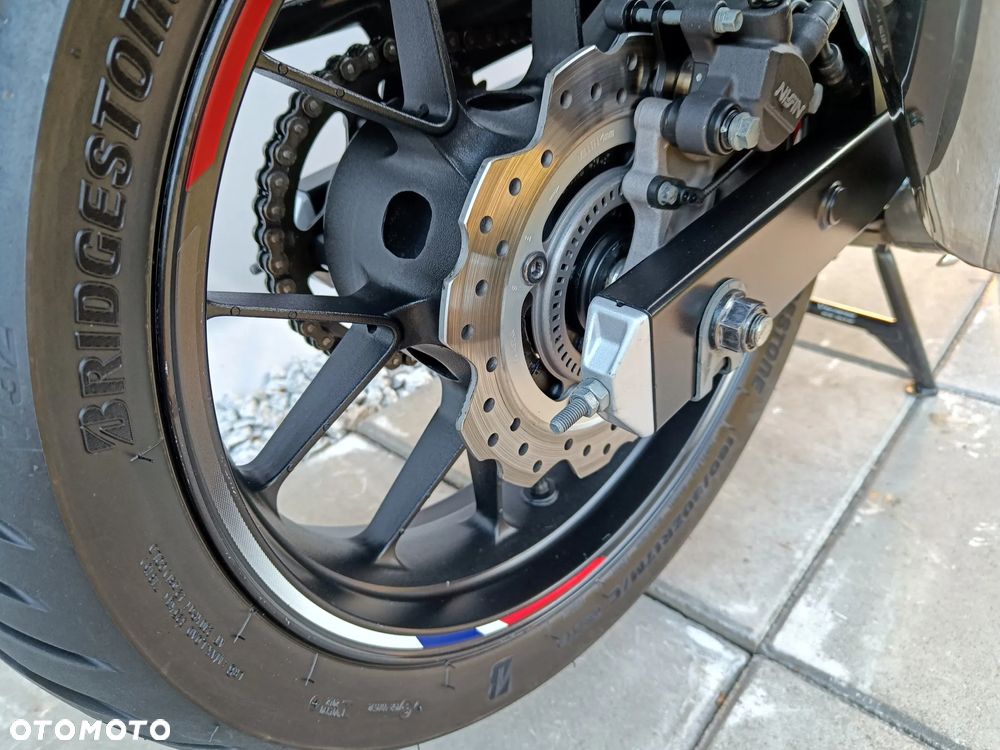 Honda CB - 19