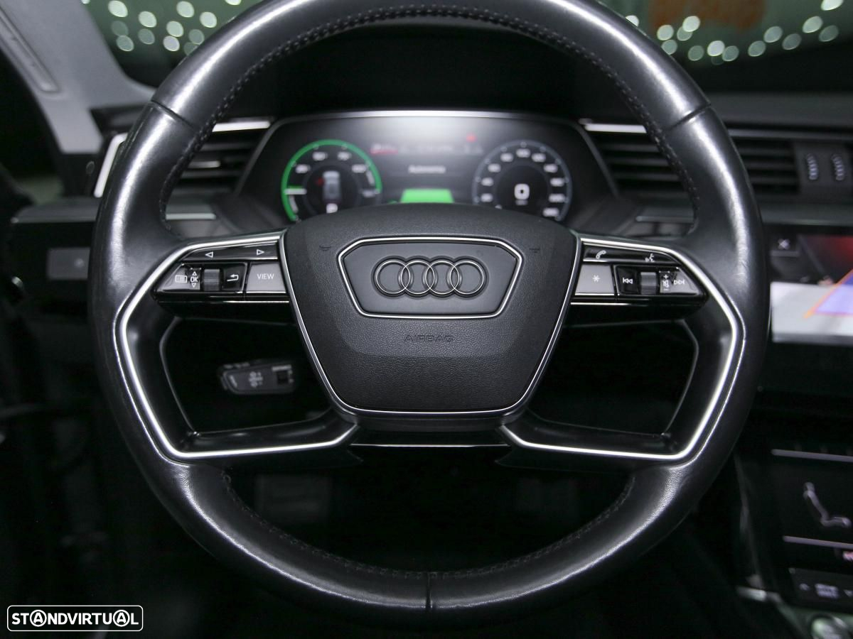 Audi e-tron 55 quattro - 14