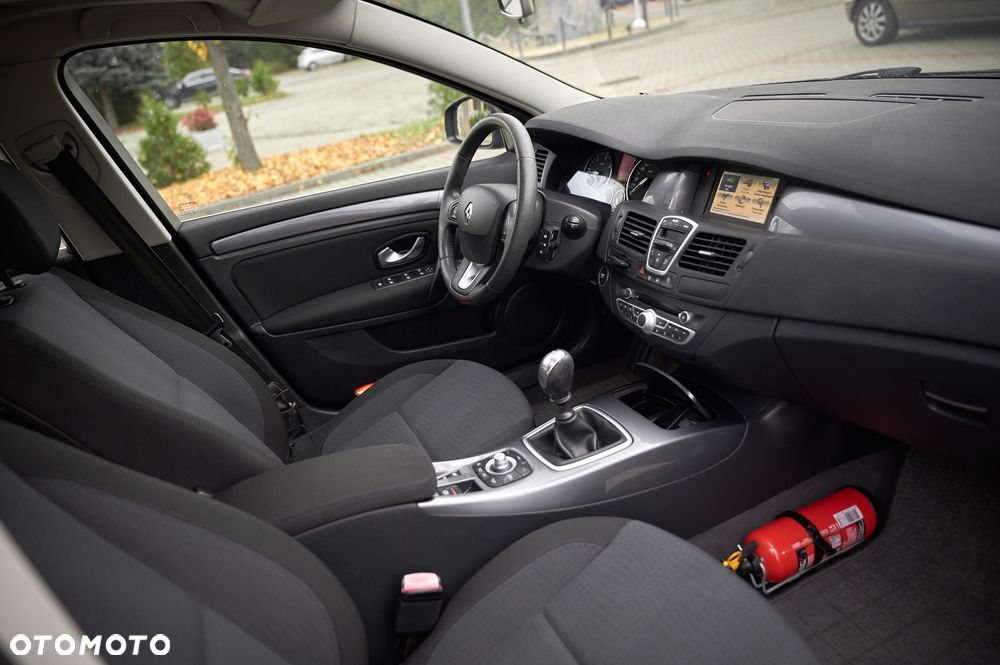 Renault Laguna ENERGY dCi 130 FAP Start & Stop Paris - 30