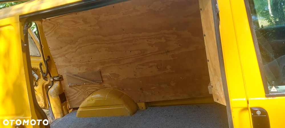 Volkswagen TransporterT4 - 21