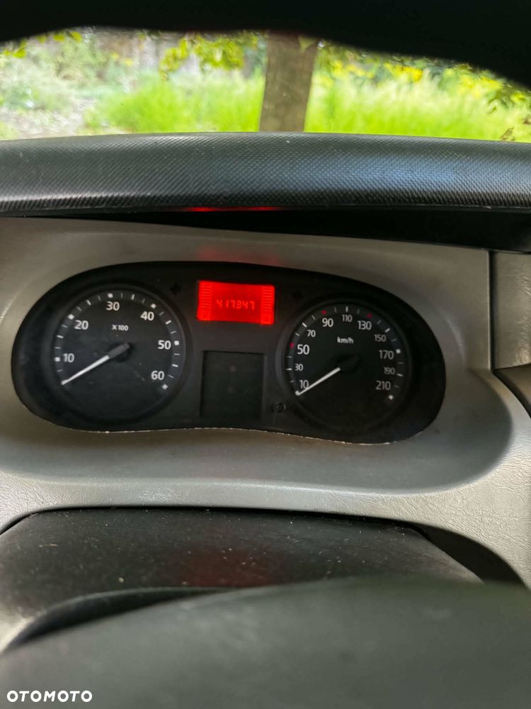 Renault Trafic - 6