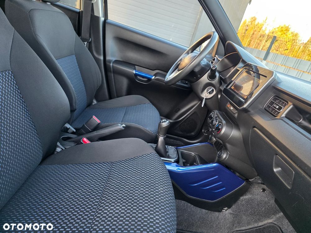 Suzuki Ignis - 28