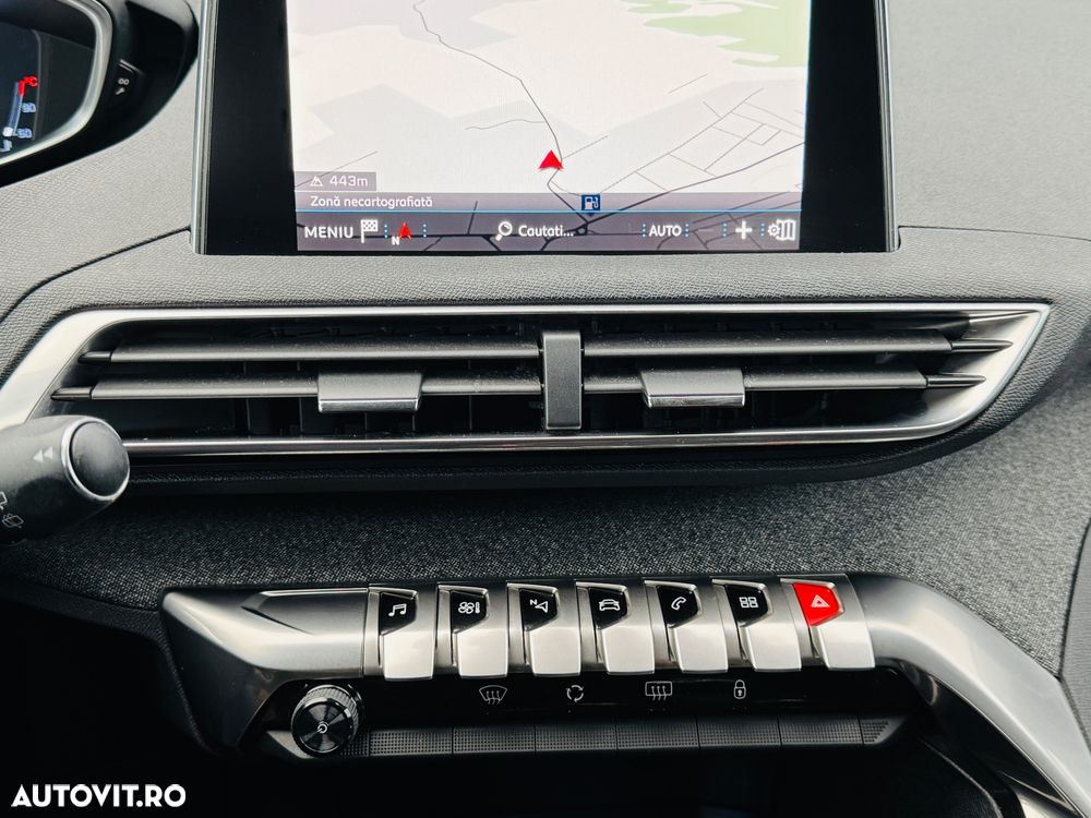 Peugeot 3008 PureTech 130 Stop & Start GPF Allure Pack - 15