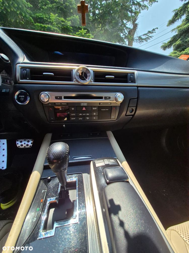 Lexus GS 450h F Sport - 13