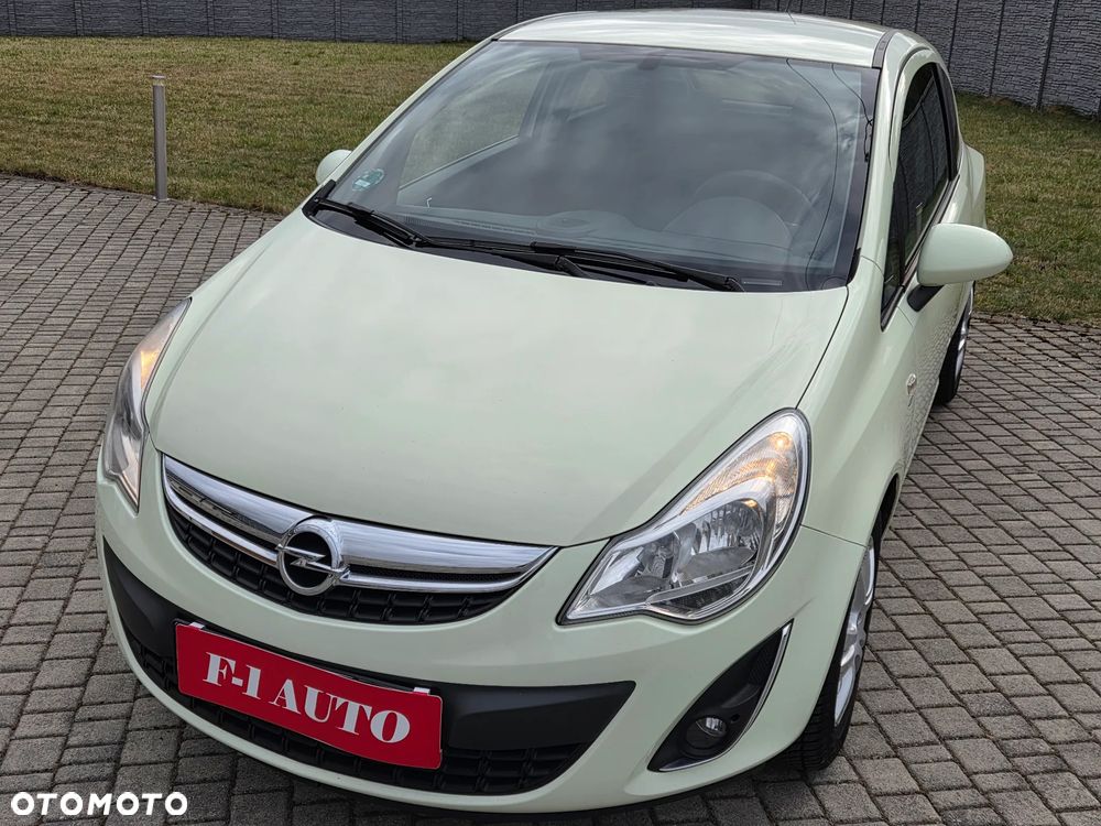 Opel Corsa 1.4 16V Satellite - 14