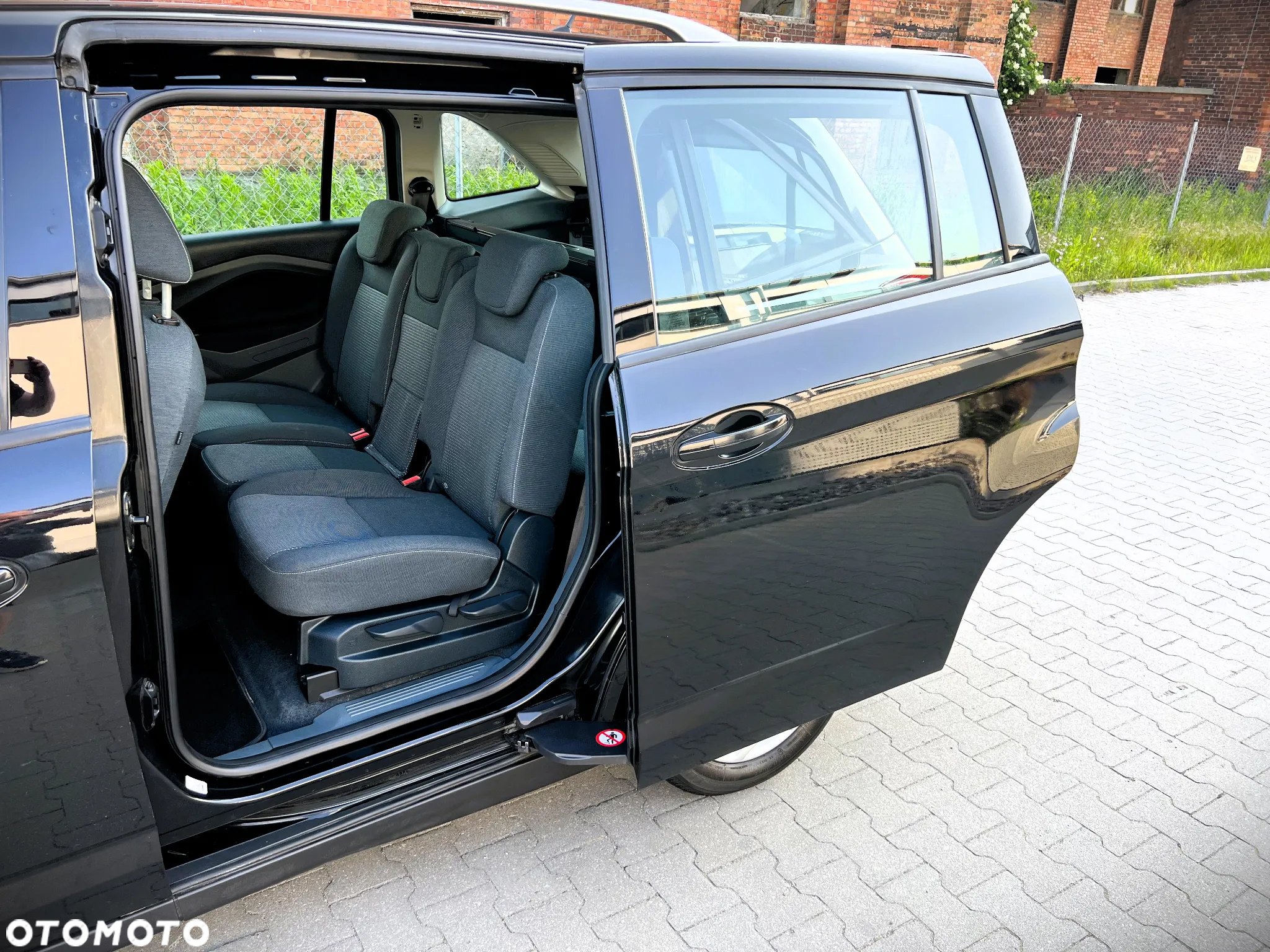 Ford Grand C-MAX 1.6 TDCi Titanium - 12