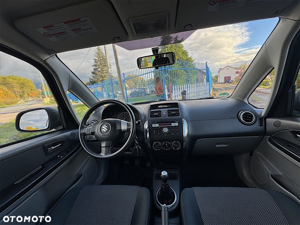 Suzuki SX4 1.6 GLX / Comfort - 8