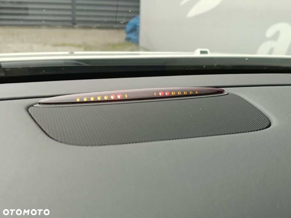 Mercedes-Benz CLS 63 AMG 7G-TRONIC - 33