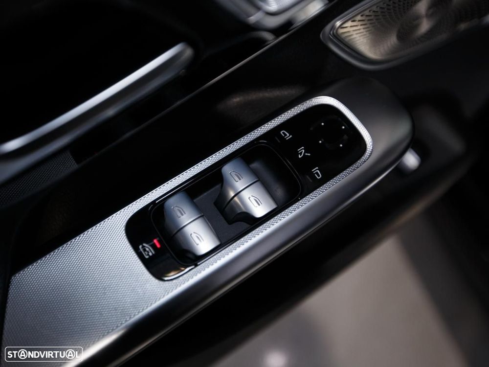 Mercedes-Benz EQE 350+ - 41