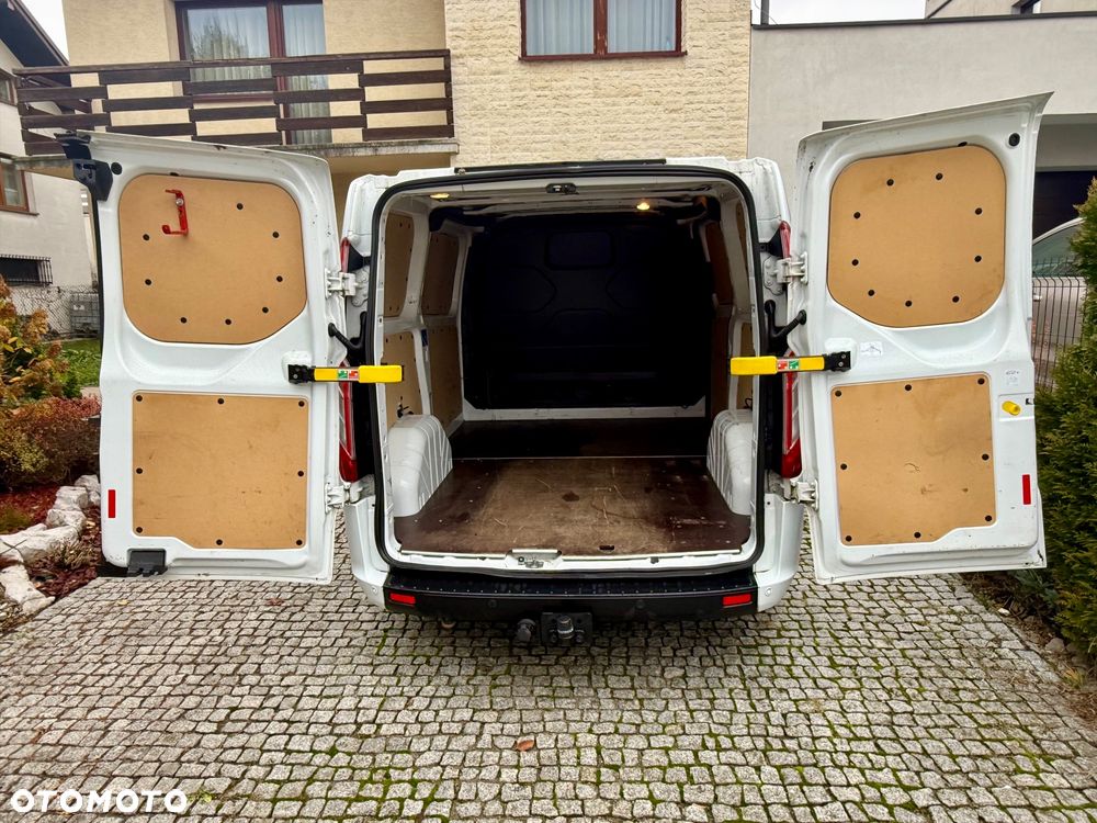 Ford Transit Custom - 14
