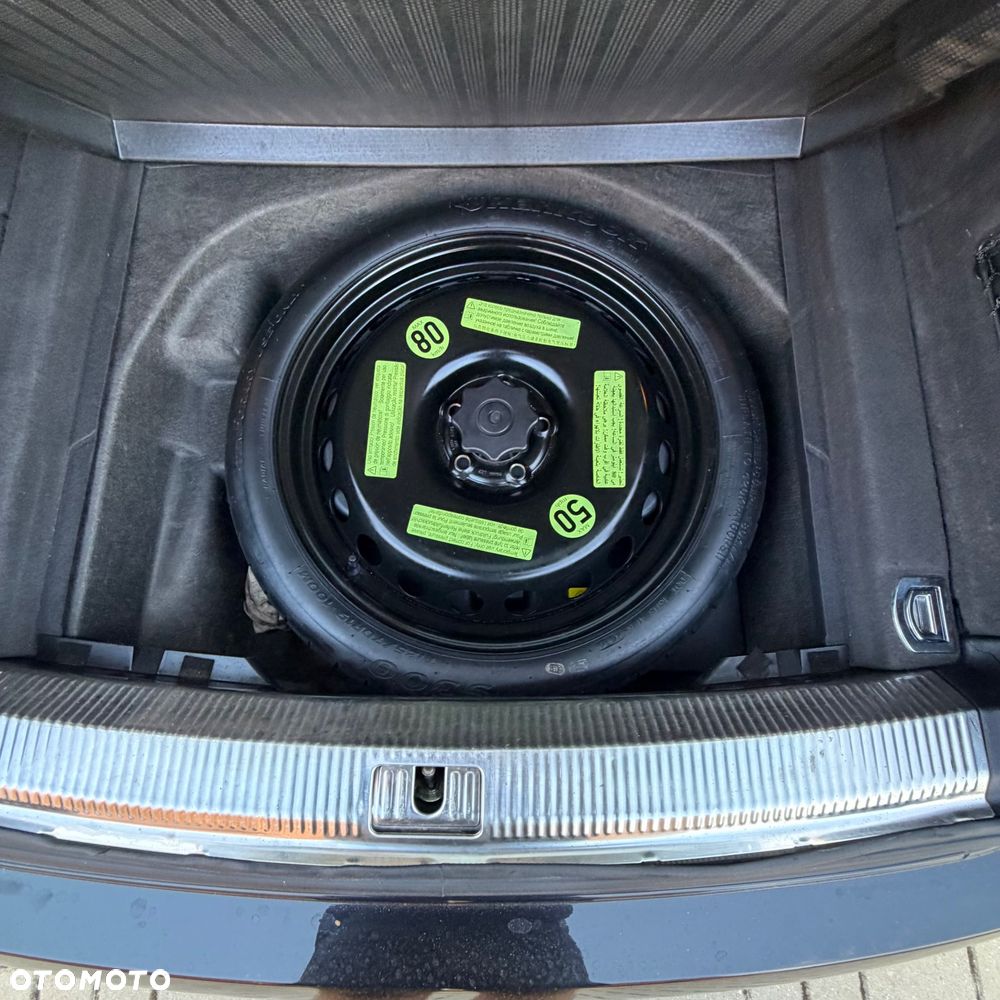 Audi A4 Avant 2.0 TDI DPF Ambiente - 18