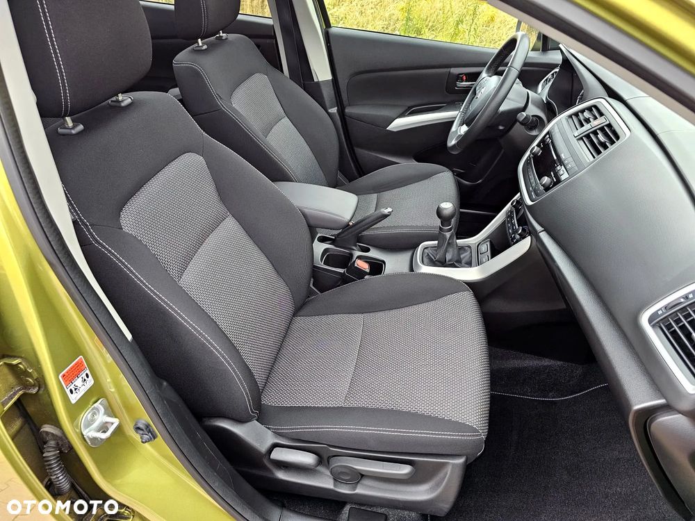 Suzuki SX4 S-Cross 1.6 Premium Plus - 23