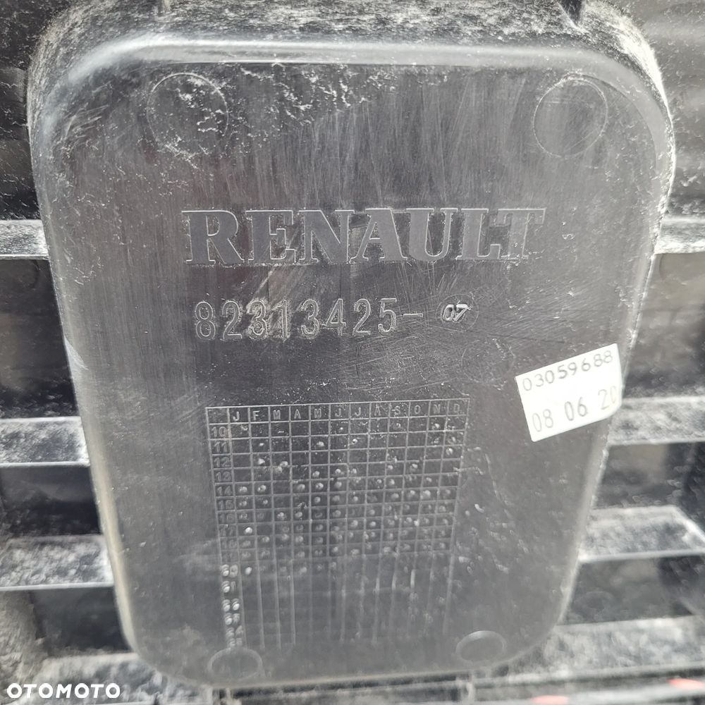 SCHOWEK LODOWKI RENAULT RANGE T 82313425 wysoka kabina - 5