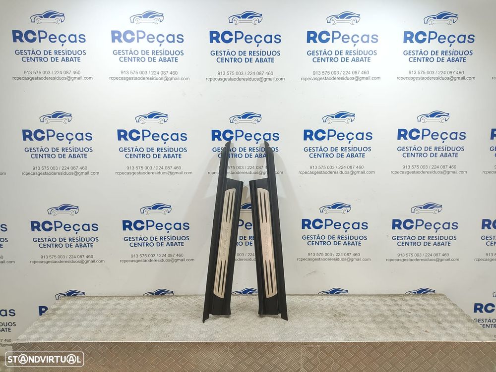 Soleiras Porta Embaladeiras Original Mercedes Benz SLK R171 1716800135 1716800235 - 1