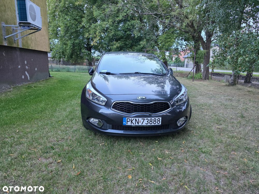 Kia Ceed 1.6 CRDi L - 2
