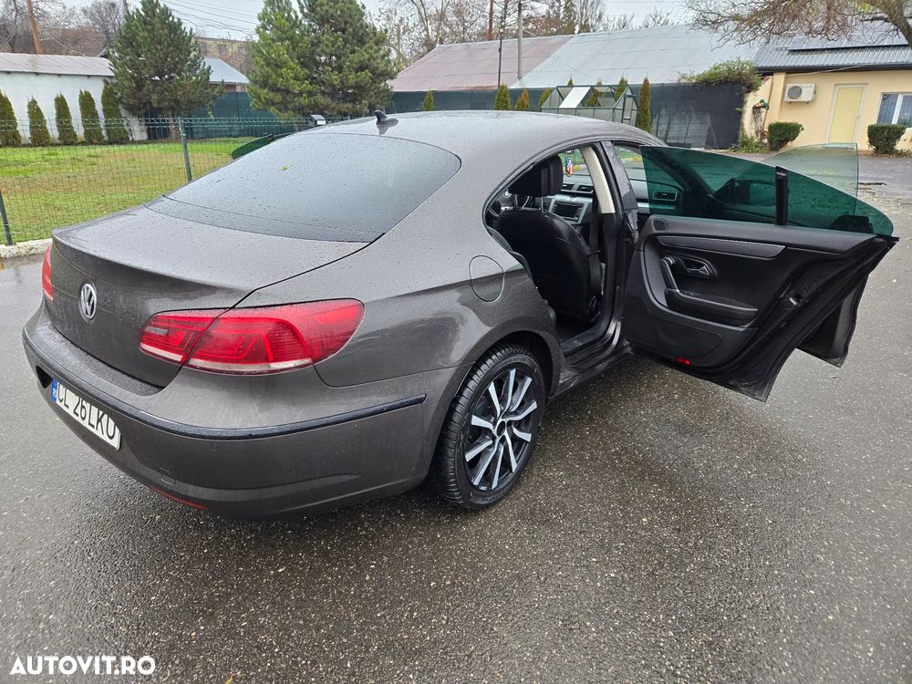 Volkswagen Passat CC - 2
