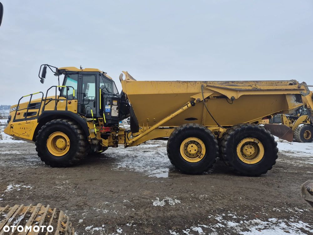 Caterpillar 444F2 - 3