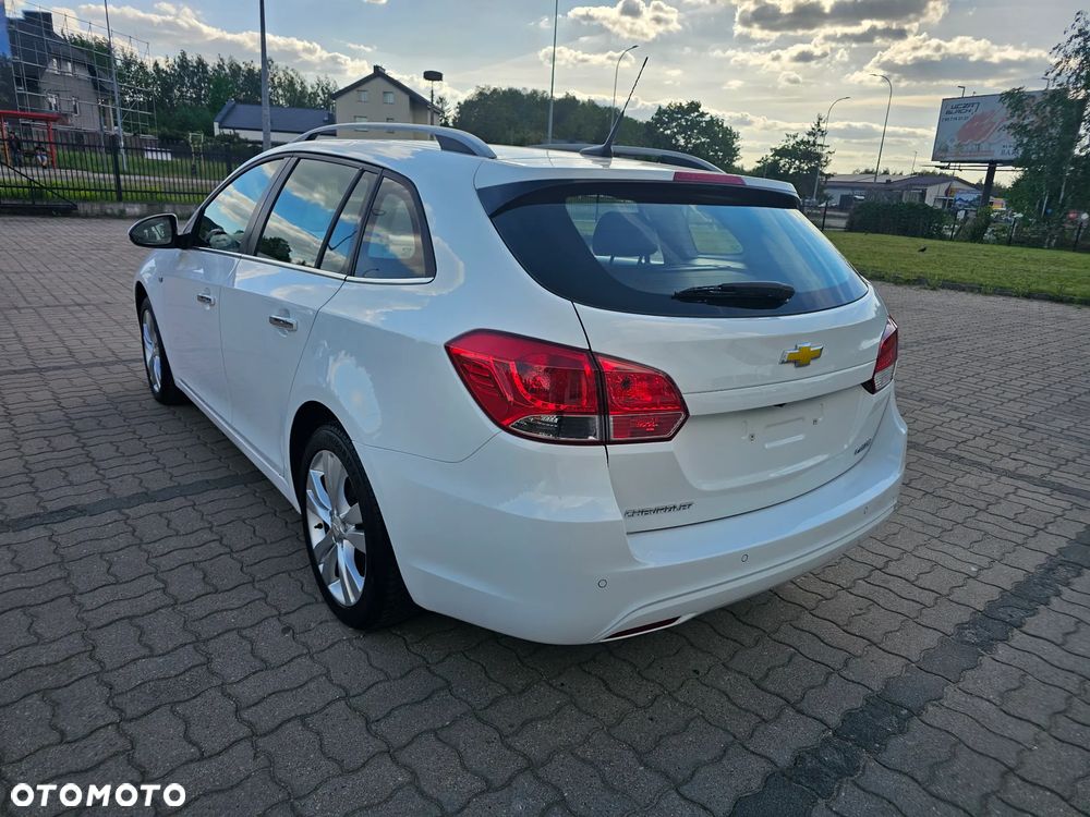 Chevrolet Cruze - 4