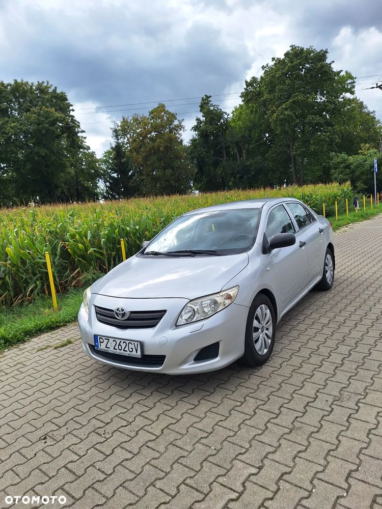 Toyota Corolla - 32