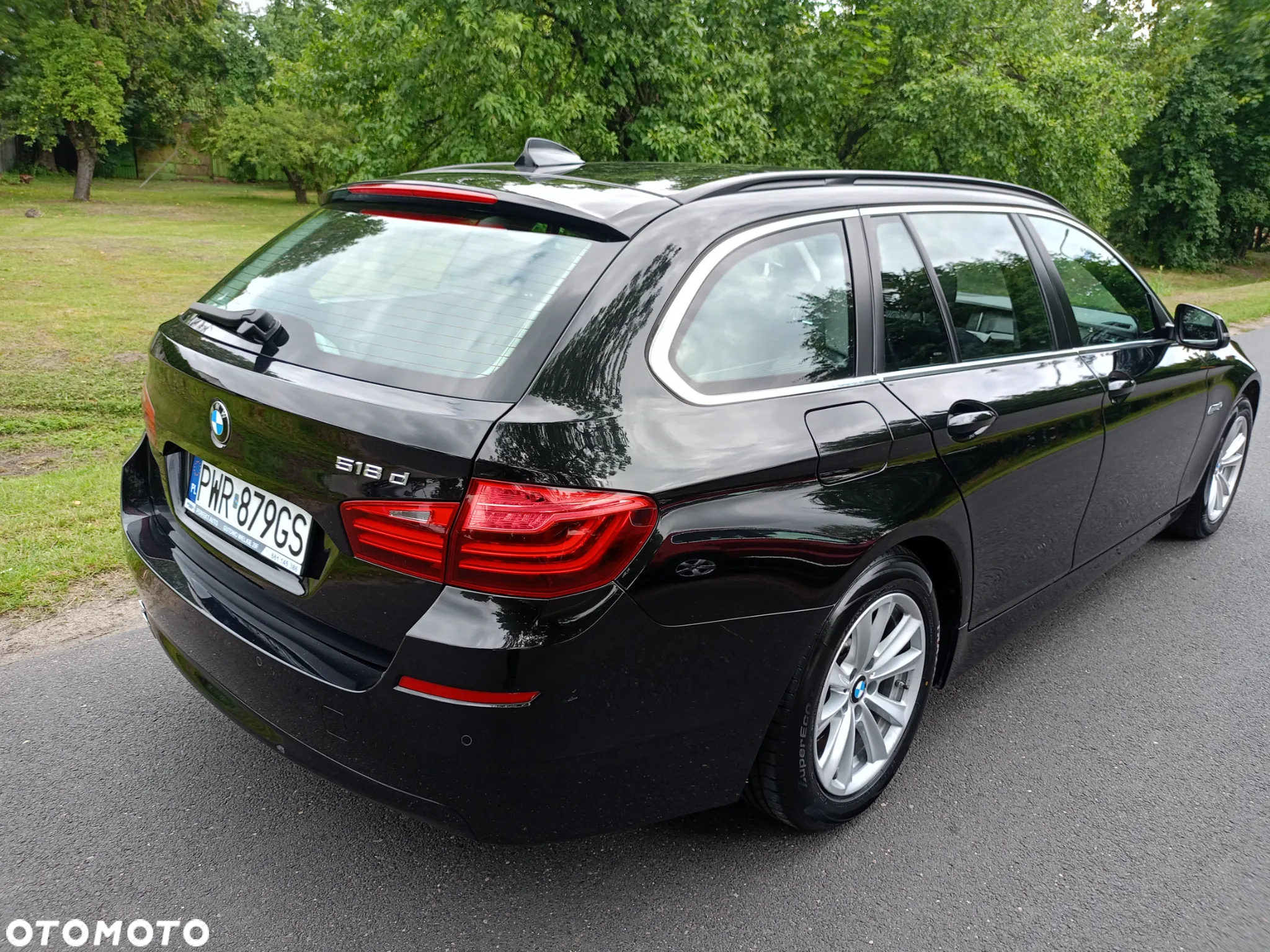 BMW Seria 5 518d Touring - 3