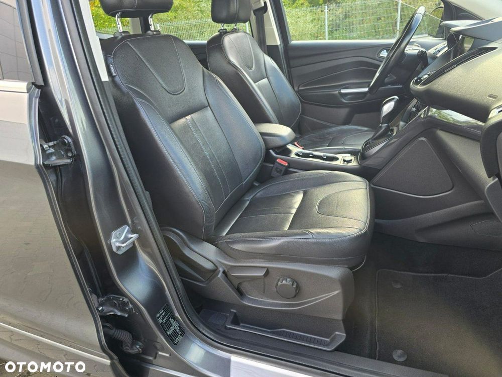 Ford Kuga - 23