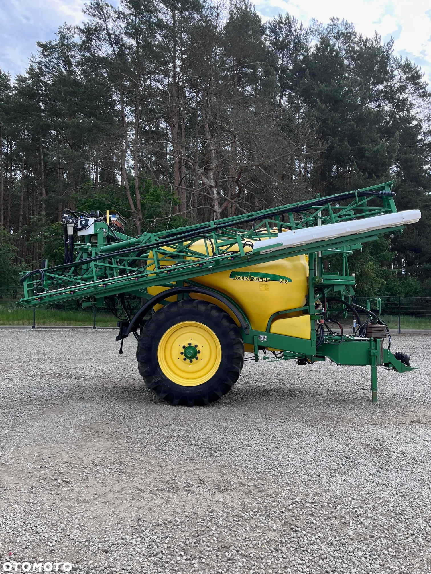 John Deere 840 - 4