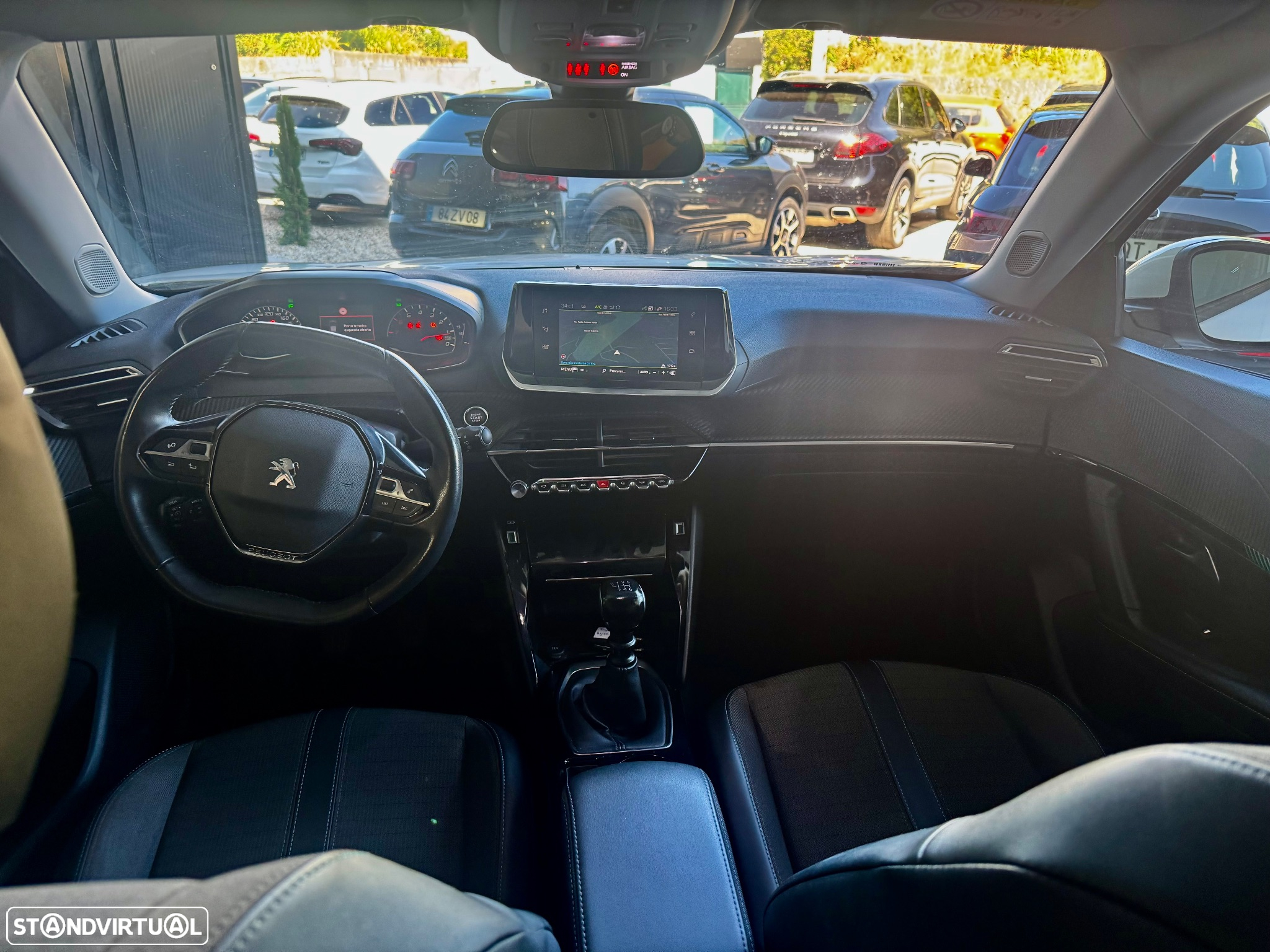 Peugeot 2008 1.2 PureTech Allure Pack - 6
