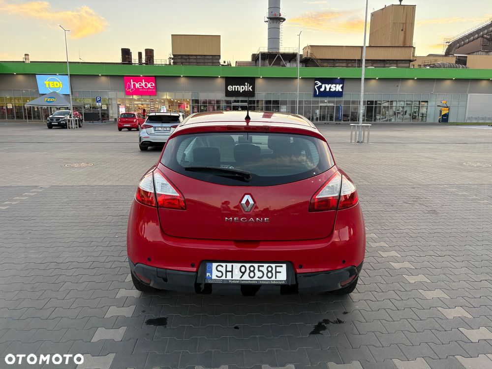 Renault Megane 1.6 16V Color Edition - 8