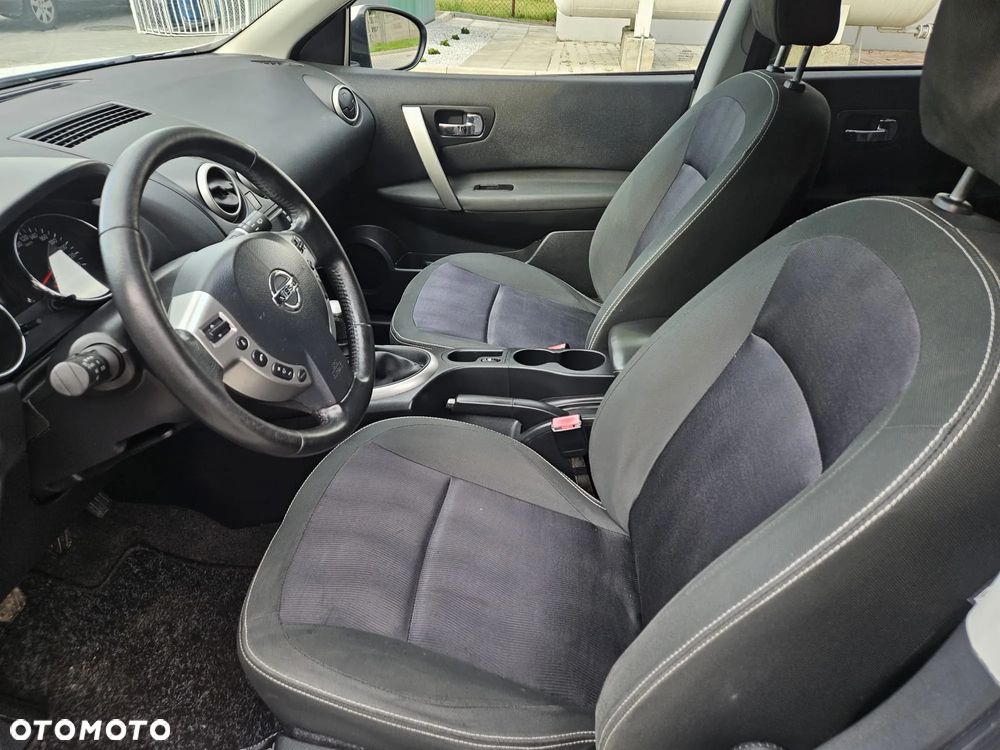 Nissan Qashqai+2 2.0 360 - 13