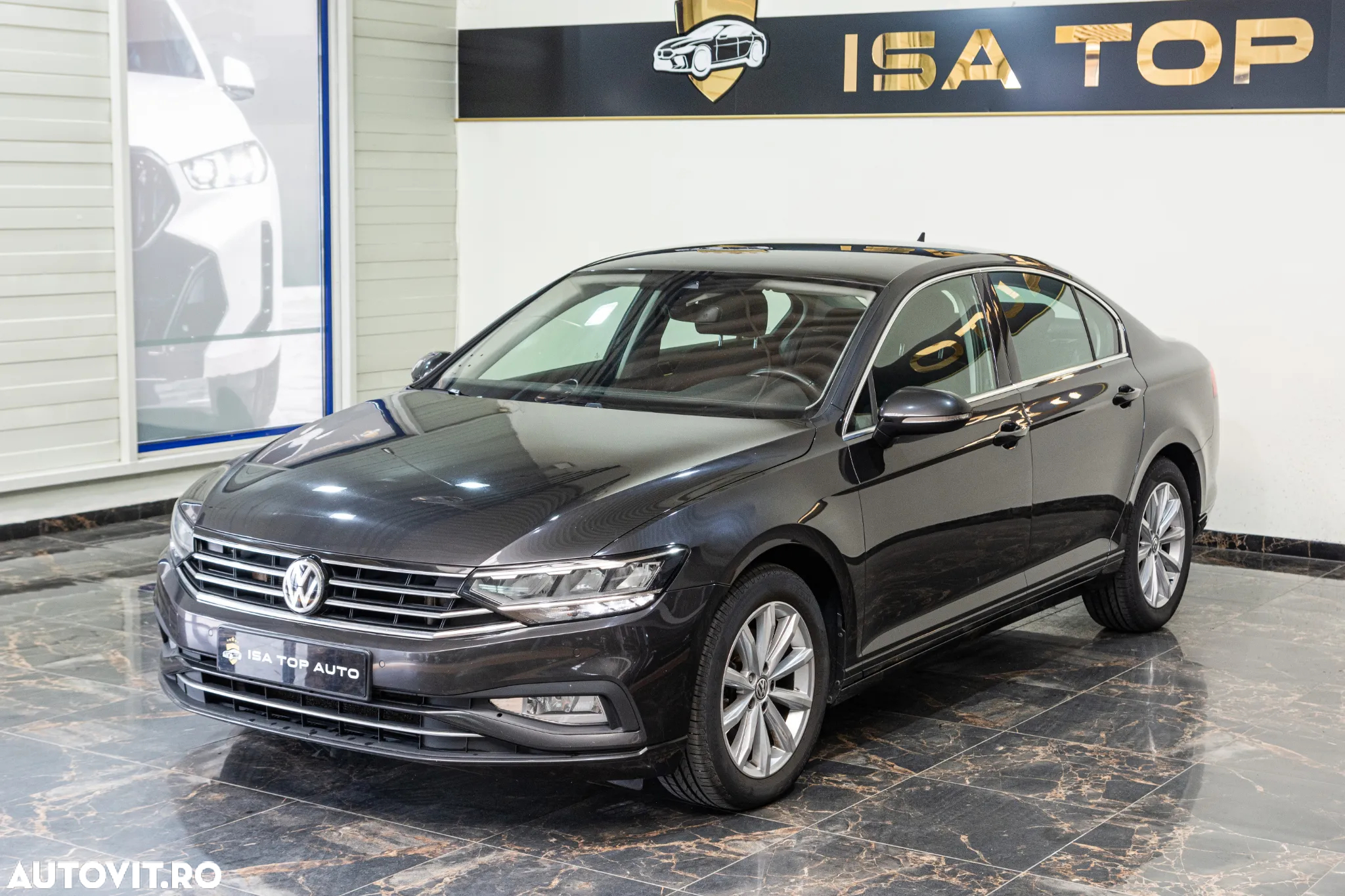 Volkswagen Passat 2.0 TDI DSG Comfortline - 10