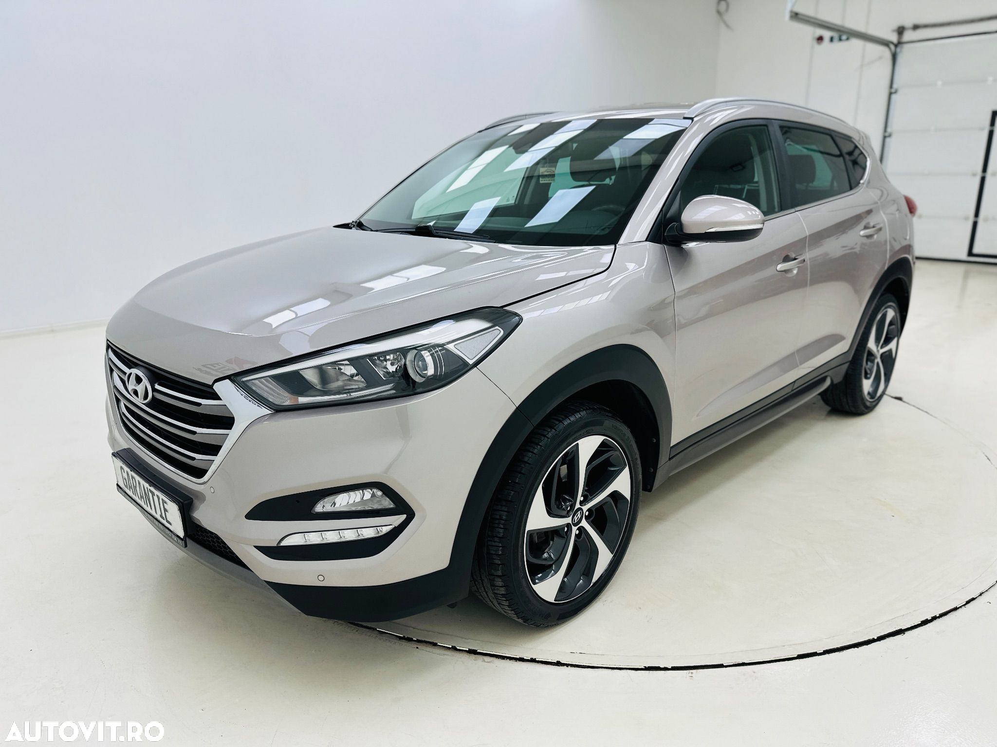 Hyundai Tucson - 1