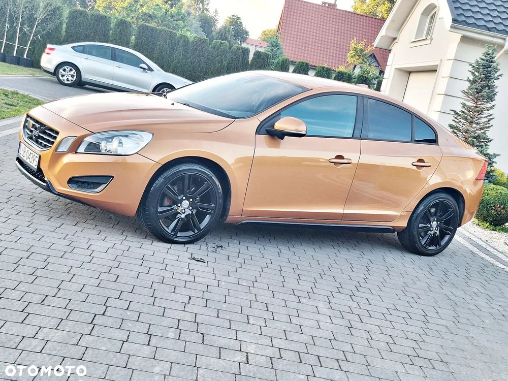 Volvo S60 D3 Geartronic - 10