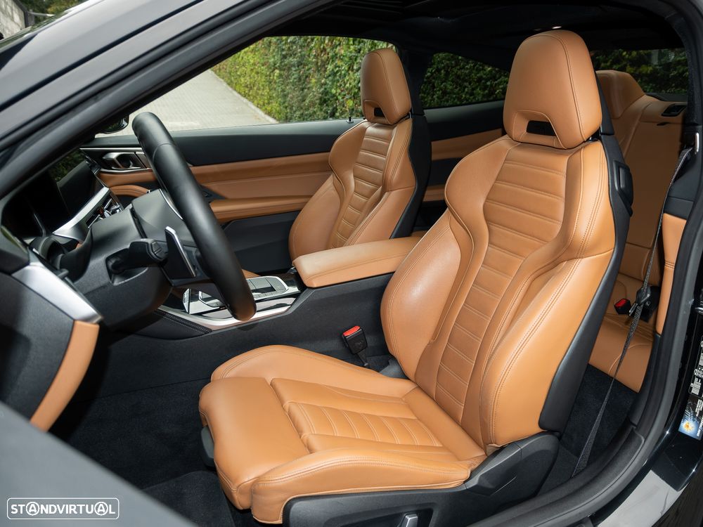 BMW 420 d Pack Desportivo M Auto - 17