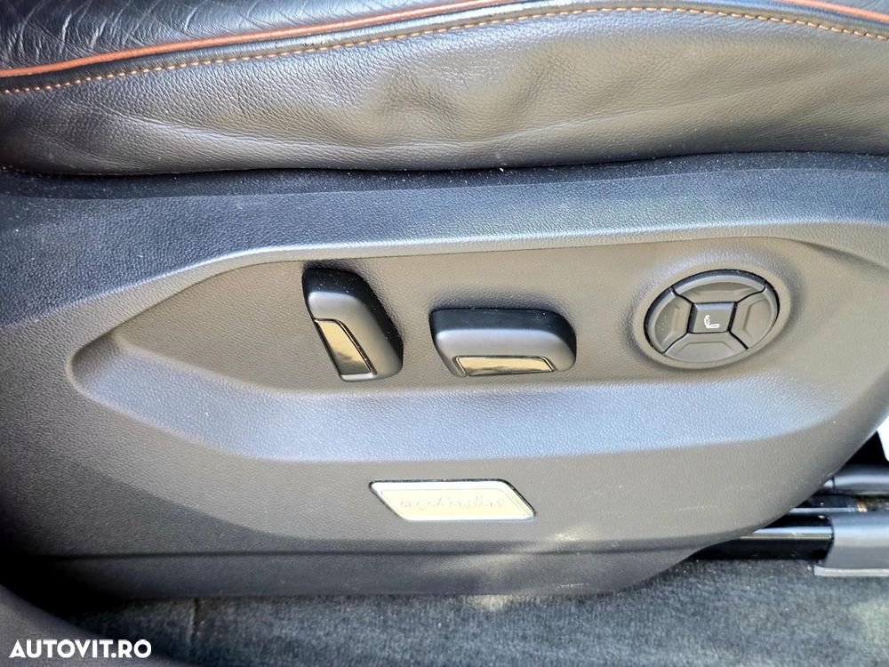 Volkswagen Touareg - 16